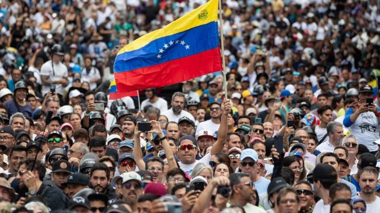 Proteste contro i risultati delle elezioni presidenziali in Venezuela (Ansa)